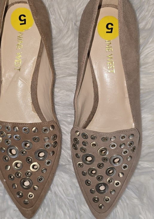 NINE WEST Akeelah Pointy Toe Grometted Leather Slip-on Loafer Flats  Size 5 - Picture 3 of 5